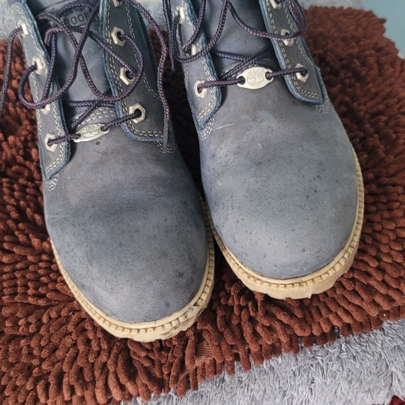 Timberland Boots - Picture 1 of 4